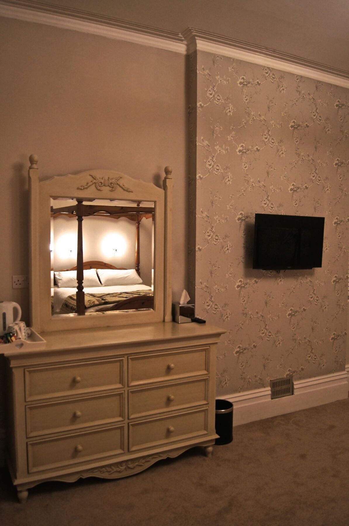 Hotel 50 Bournemouth Bagian luar foto