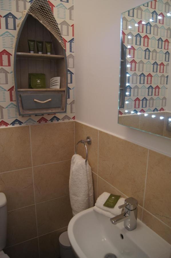 Hotel 50 Bournemouth Bagian luar foto